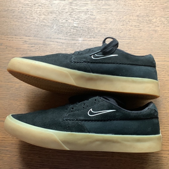 NIKE -  SB Shane Black & Gum Skate Shoes Unisex - Picture 6 of 12